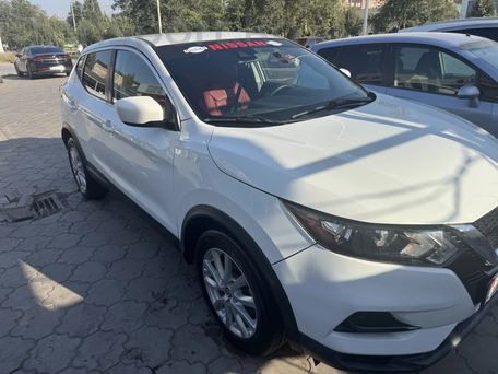 Nissan Rogue Sport, 2022 — 照片 2