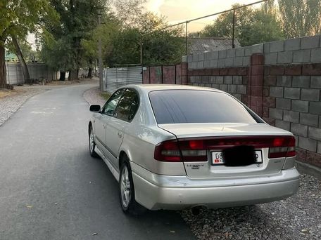Subaru Legacy Lancaster, 2001 — 照片 1
