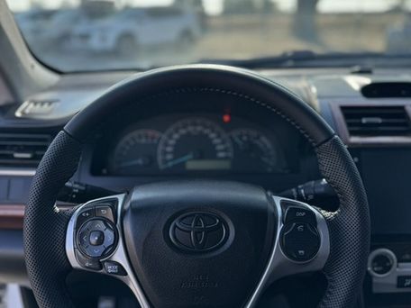Toyota Camry, 2013 — photo 12