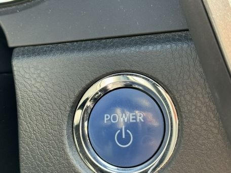 Toyota Camry, 2019 — photo 8