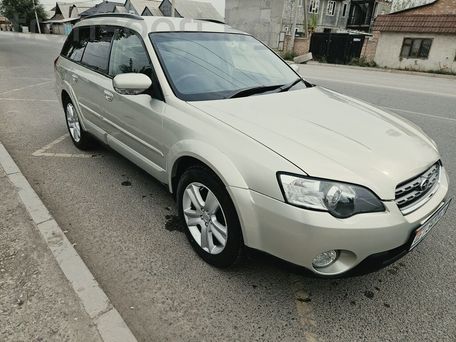 Subaru Outback, 2004 — 照片 1