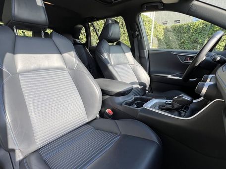 Toyota RAV4, 2019 — фото 12