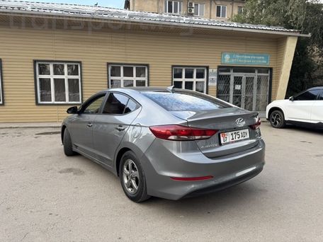 Hyundai Avante, 2018 — сүрөт 3