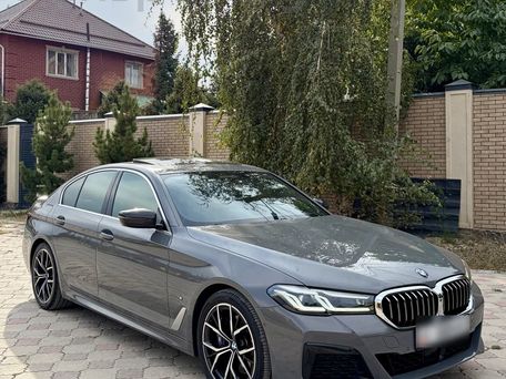 BMW 5 серии, 2021