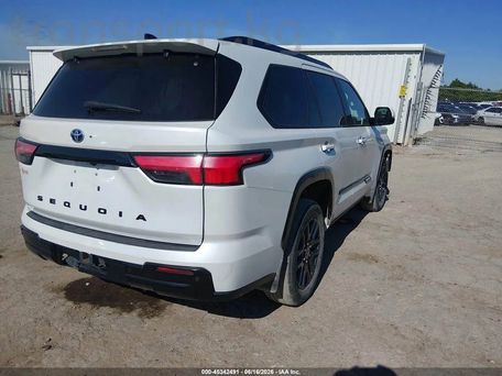 Toyota Sequoia, 2023 — photo 4