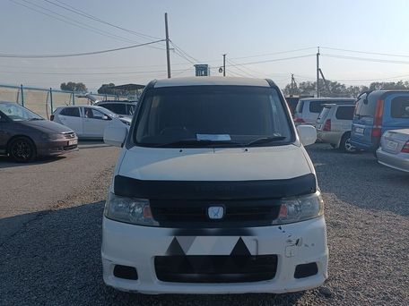 Honda Stepwgn, 2003 — 照片 3