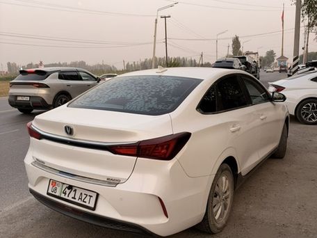 Changan Eado Plus, 2022 — photo 3