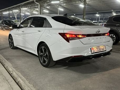Hyundai Avante, 2022 — photo 5