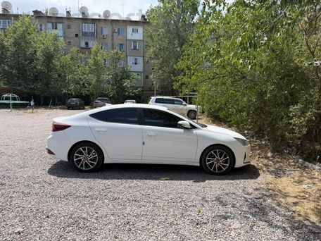 Hyundai Avante, 2019 — 照片 6