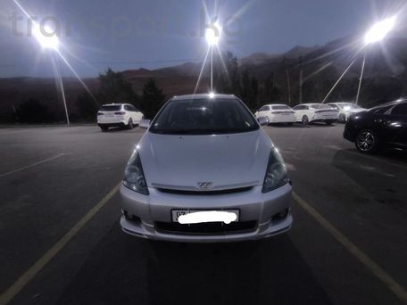 Toyota Wish, 2003