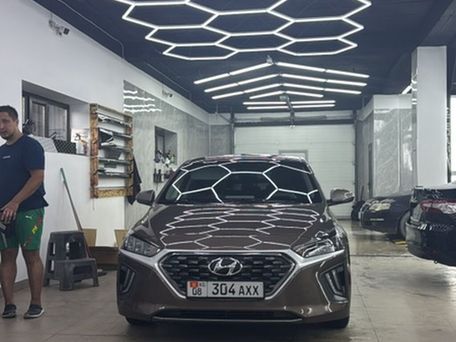 Hyundai IONIQ, 2019 — фото 1