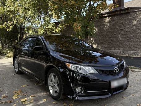 Toyota Camry, 2013 — 照片 2