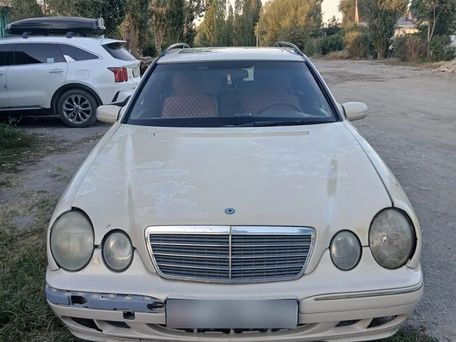 Mercedes-Benz E-Класс, 2002 — сүрөт 1