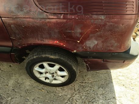 Mitsubishi Space Wagon, 1993 — photo 8