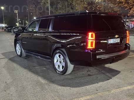 Chevrolet Suburban, 2017 — photo 3