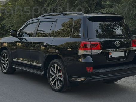 Toyota Land Cruiser, 2017 — сүрөт 5