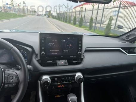 Toyota RAV4, 2022 — сүрөт 11