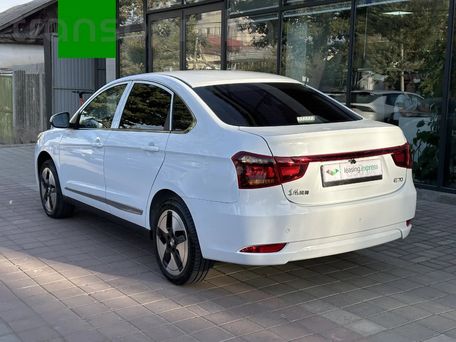 Dongfeng Aeolus E70, 2025 — фото 6