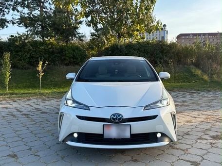 Toyota Prius, 2020 — photo 1