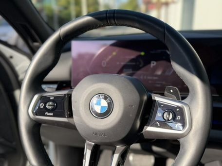 BMW 5 Series, 2024 — photo 8