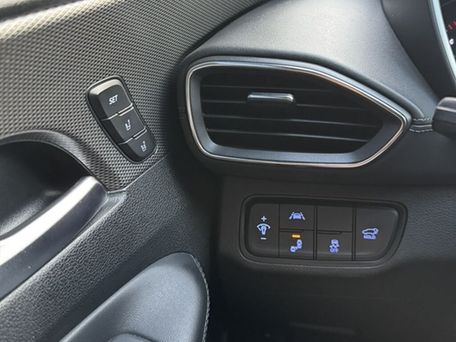 Hyundai Santa Fe, 2019 — 照片 10