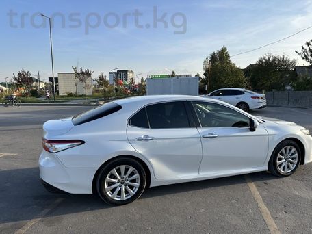 Toyota Camry, 2019 — 照片 5