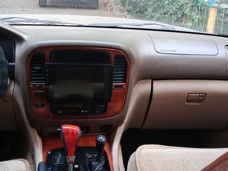 Lexus LX, 2002 — сүрөт 6