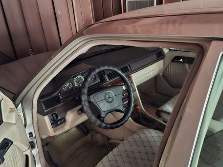 Mercedes-Benz E-Класс, 1994 — photo 7