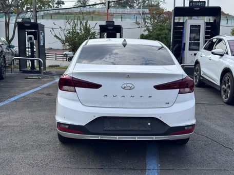 Hyundai Avante, 2019 — 照片 6