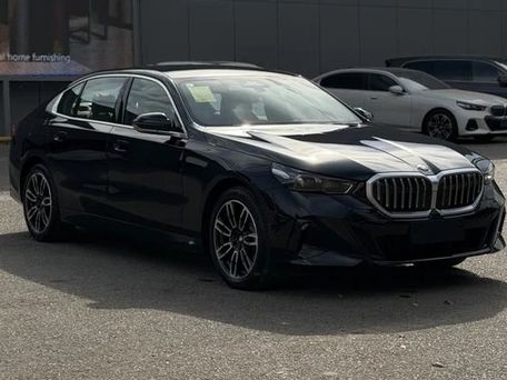 BMW 5 серии, 2026
