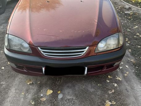 Toyota Avensis, 1999 — photo 2