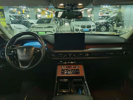 Lincoln Aviator, 2021 — сүрөт 8