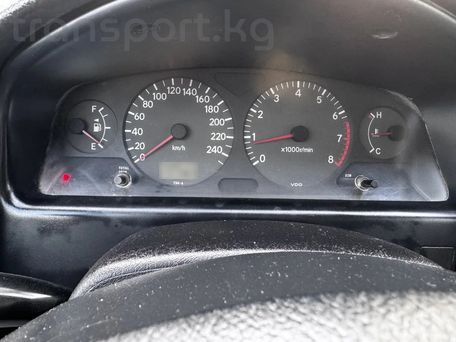 Toyota Avensis, 2001 — сүрөт 7
