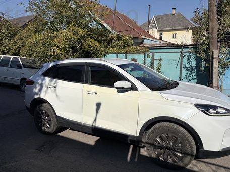 Weltmeister EX5, 2020 — photo 3