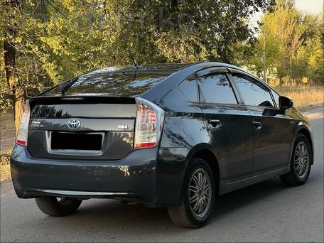Toyota Prius, 2010 — фото 2