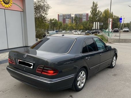 Mercedes-Benz E-Класс, 2000 — сүрөт 5