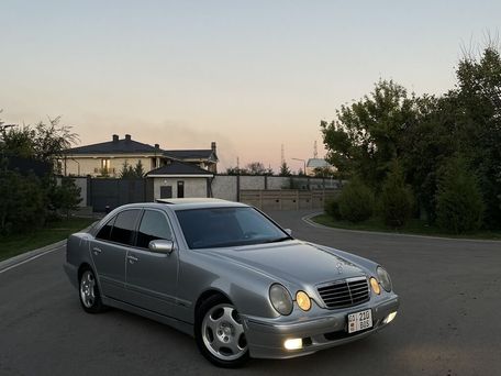 Mercedes-Benz E-Класс, 2001 — фото 2
