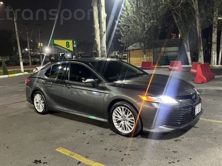 Toyota Camry, 2019 — photo 3