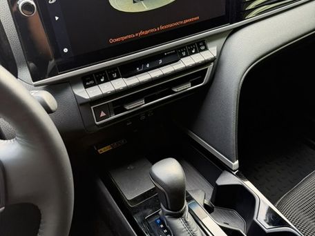 Toyota Camry, 2025 — сүрөт 11