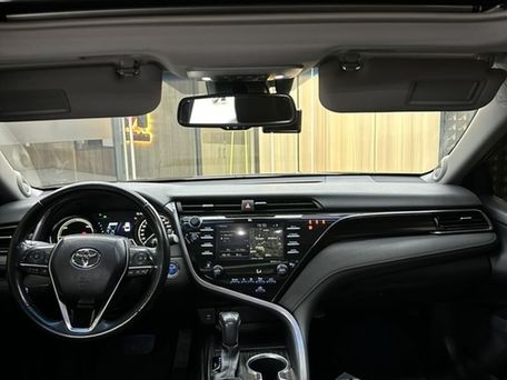 Toyota Camry, 2018 — photo 11