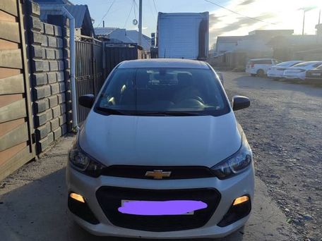 Chevrolet Spark, 2017 — photo 1