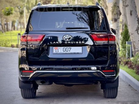 Toyota Land Cruiser, 2022 — фото 4