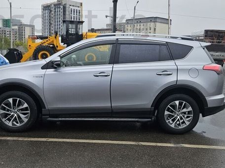 Toyota RAV4, 2018 — фото 7