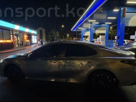 Toyota Camry, 2018 — сүрөт 4