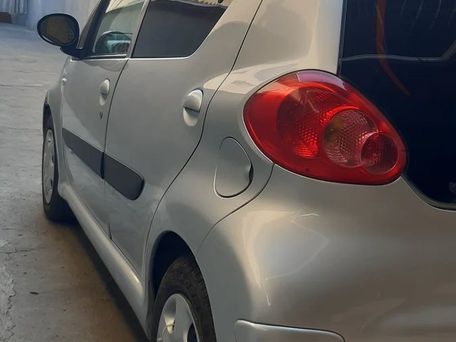 Toyota Aygo, 2006 — photo 1