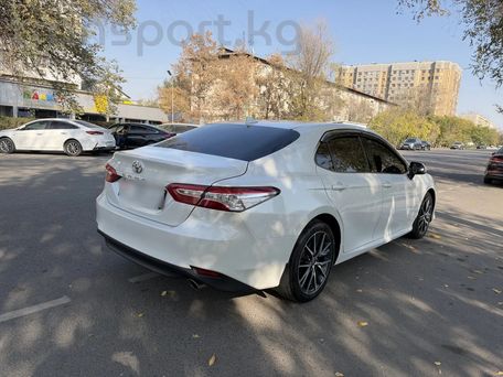 Toyota Camry, 2021 — photo 7