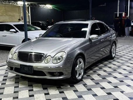 Mercedes-Benz E-Класс, 2002 — 照片 1