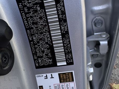 Toyota Prius, 2020 — фото 20