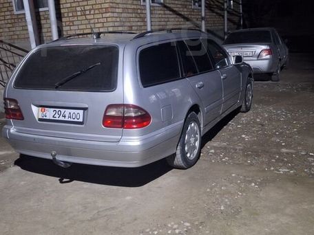 Mercedes-Benz E-Class, 2002 — photo 3
