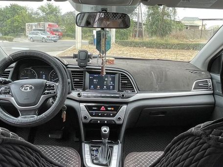 Hyundai Elantra, 2018 — фото 8